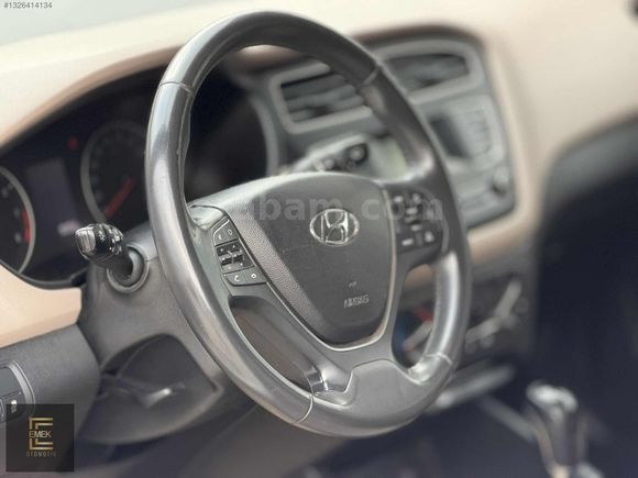 EMEK/2019 MODEL MAKYAJLI HYUNDAİ İ20 STYLE 90 BİNDE LPGLİ