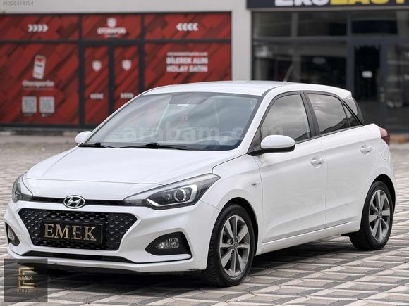 EMEK/2019 MODEL MAKYAJLI HYUNDAİ İ20 STYLE 90 BİNDE LPGLİ