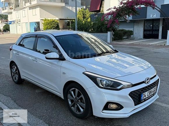 2020 MODEL 123BİN KM'DE OTOMATİK 1.4 MPI STYLE