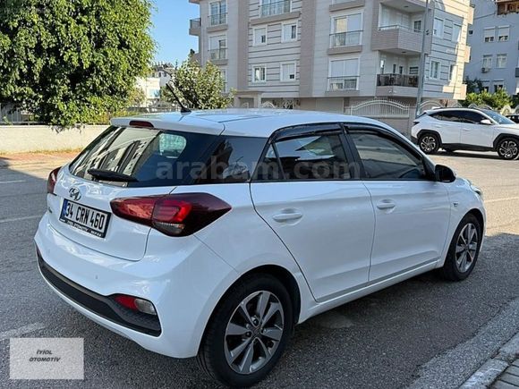 2020 MODEL 123BİN KM'DE OTOMATİK 1.4 MPI STYLE