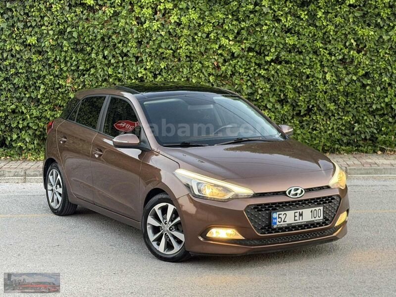 Galeriden Hyundai i20 1.4 MPI Style 2017 Model Denizli 175.000 km Kahverengi