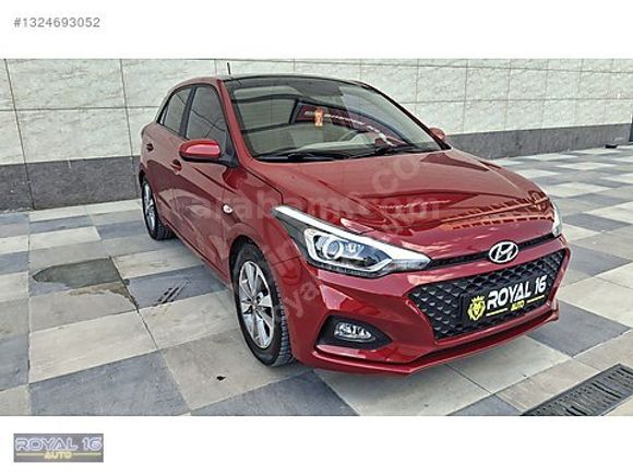 SADECE 27 BİN KM'DE STYLE CAM TAVAN MULTİMEDYA PAKET DEĞİŞENSİZ