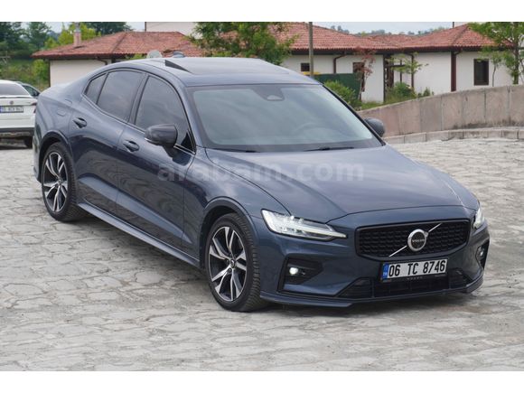 Galeriden Volvo S60 2.0 B5 Plus Dark 2023 Model Samsun