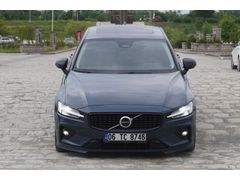 Galeriden Volvo S60 2.0 B5 Plus Dark 2023 Model Samsun