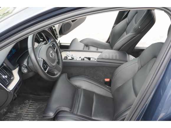 Galeriden Volvo S60 2.0 B5 Plus Dark 2023 Model Samsun