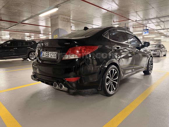 Sahibinden Hyundai Accent Blue 1.6 CRDI Mode Plus 2014 Model 