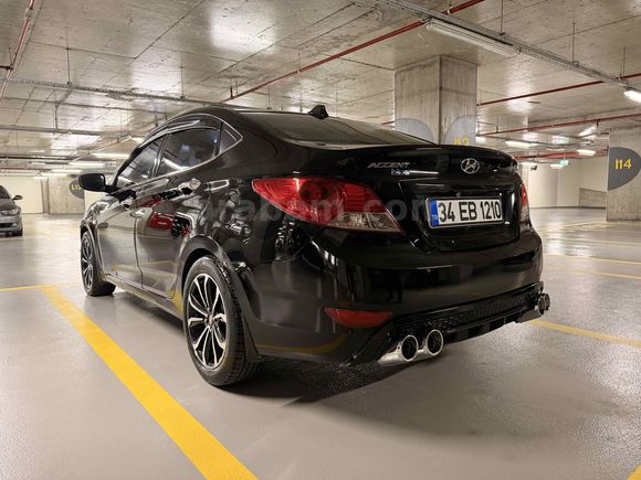 Sahibinden Hyundai Accent Blue 1.6 CRDI Mode Plus 2014 Model 