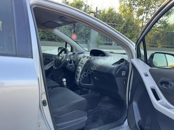 TOYOTA YARİS 1.4D