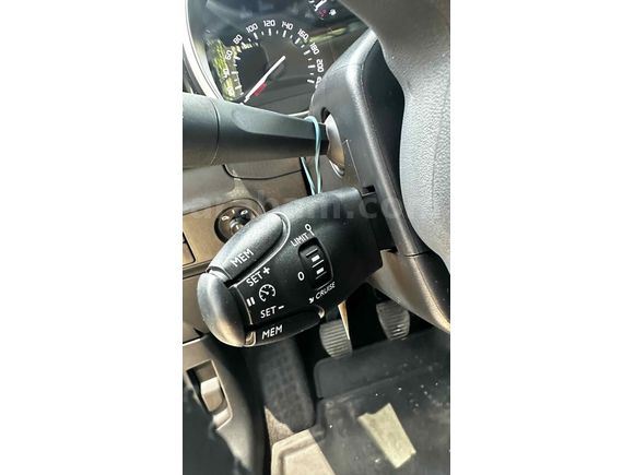 Sahibinden Citroen C3 1.2 PureTech Feel 2023 Model 
