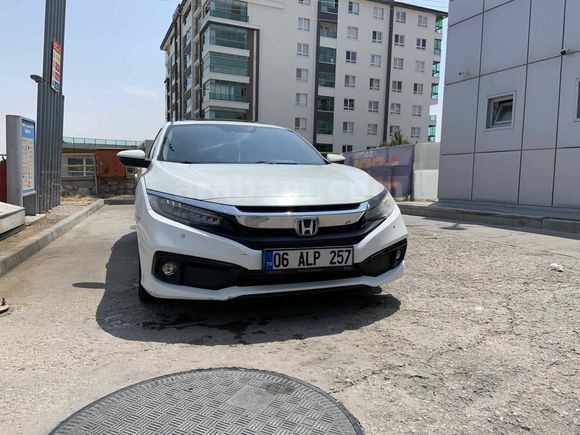 Sahibinden Honda Civic 1.5 i-VTEC Elegance 2019 Model 