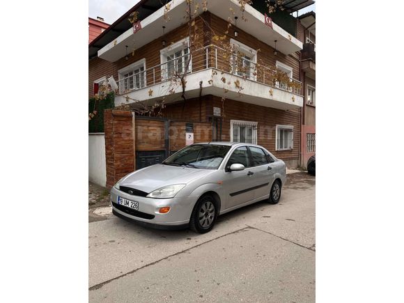 Sahibinden Ford Focus 1.6 Ambiente 2000 Model 