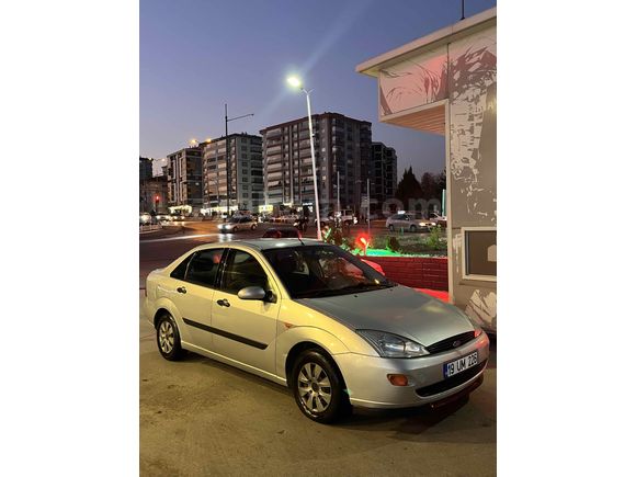 Sahibinden Ford Focus 1.6 Ambiente 2000 Model 