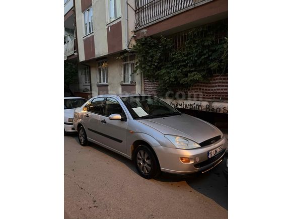 Sahibinden Ford Focus 1.6 Ambiente 2000 Model 