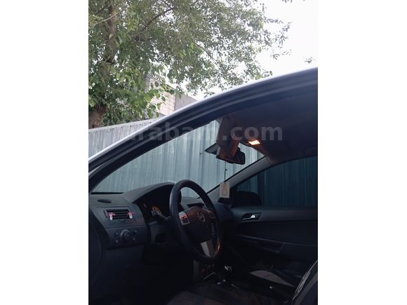 Sahibinden Opel Astra 1.6 Enjoy Plus 2013 Model  183 km Beyaz