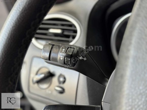 2011 FORD FOCUS 1.6 TDCİ TİTANİUM