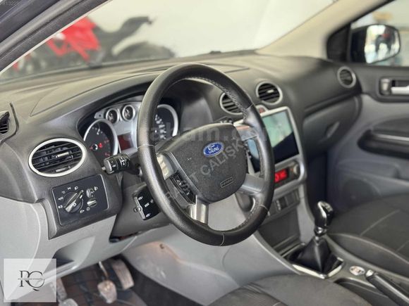 2011 FORD FOCUS 1.6 TDCİ TİTANİUM