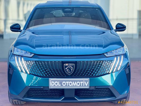 33BIN'DE 2024 MODEL PEUGEOT 3008 HYBRID CAM TAVAN ALLURE HATASIZ