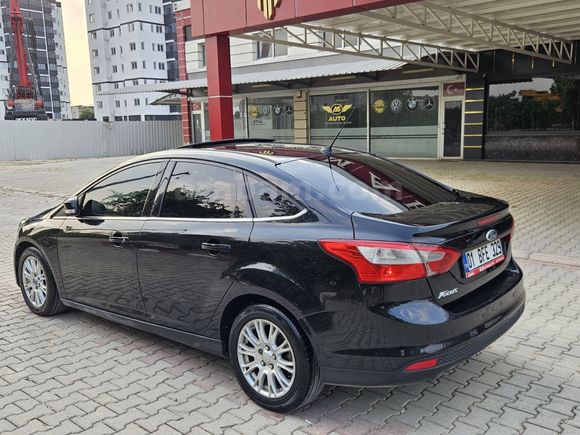 E.S OTOMOTİVDEN FOCUS +SONRUFLU+KUSURSUZ
