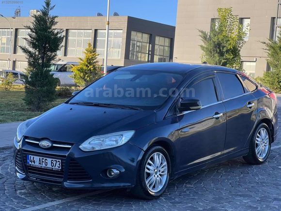 FORD FOCUS TİTANİUM DİZEL MOTOR ŞANZIMAN GÜZEL !