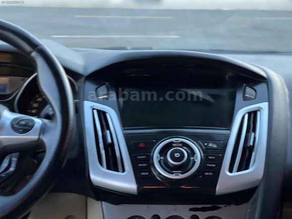 FORD FOCUS TİTANİUM DİZEL MOTOR ŞANZIMAN GÜZEL !