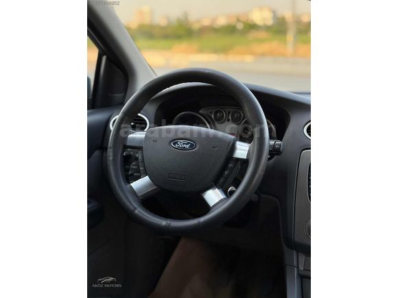 DEĞİŞENSİZ FORD FOCUS 2.5 TİTANİUM PARÇA BOYALI K.K 12 TAKSİT!