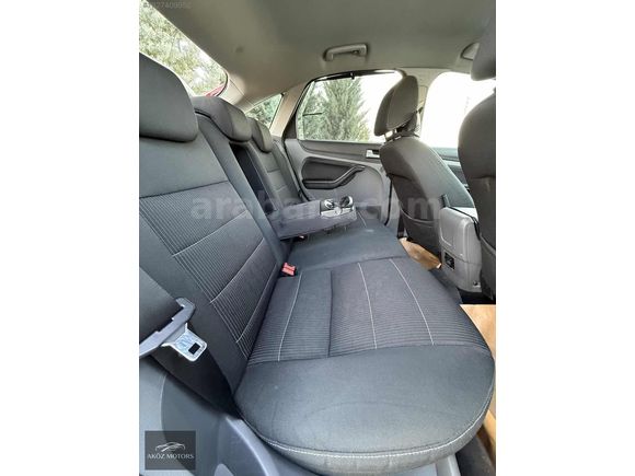DEĞİŞENSİZ FORD FOCUS 2.5 TİTANİUM PARÇA BOYALI K.K 12 TAKSİT!