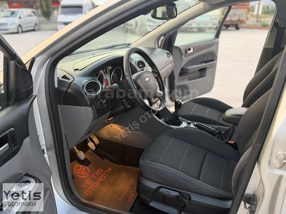 YETİŞ'DEN FORD FOCUS 1.6 TDCİ TİTANİUM DÜŞÜK KM
