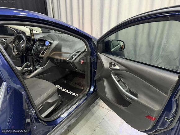 BAŞARAN'DAN 2012 FORD FOCUS TİTANİUM 210.000 PEŞİNATLA
