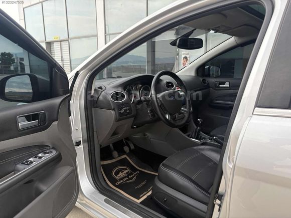 2009 FORD FOCUS 1.6 TDCİ TİTANİUM SANRUF HATASIZ KAYITSIZ