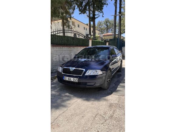 TUTULAN MOTORLU GENİŞ AİLE ARABASI