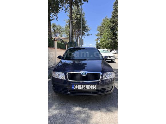 TUTULAN MOTORLU GENİŞ AİLE ARABASI