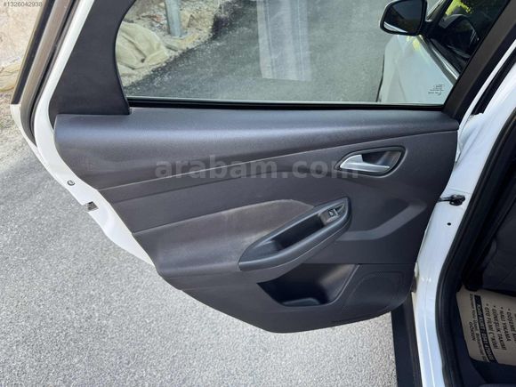OĞUZ ' DAN CAM GİBİ FORD FOCUS 3 TİTANYUM