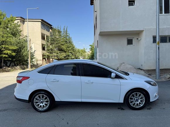 OĞUZ ' DAN CAM GİBİ FORD FOCUS 3 TİTANYUM