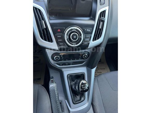 OĞUZ ' DAN CAM GİBİ FORD FOCUS 3 TİTANYUM