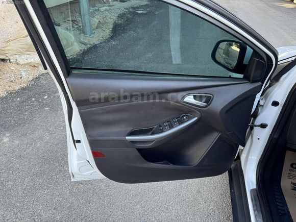 OĞUZ ' DAN CAM GİBİ FORD FOCUS 3 TİTANYUM
