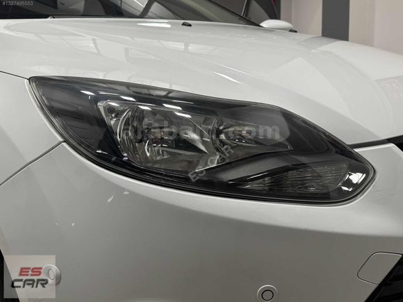ES-CAR'DAN 2012 FORD FOCUS TITANIUM OTMPARK/STARTSTOP