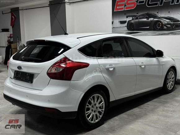 ES-CAR'DAN 2012 FORD FOCUS TITANIUM OTMPARK/STARTSTOP