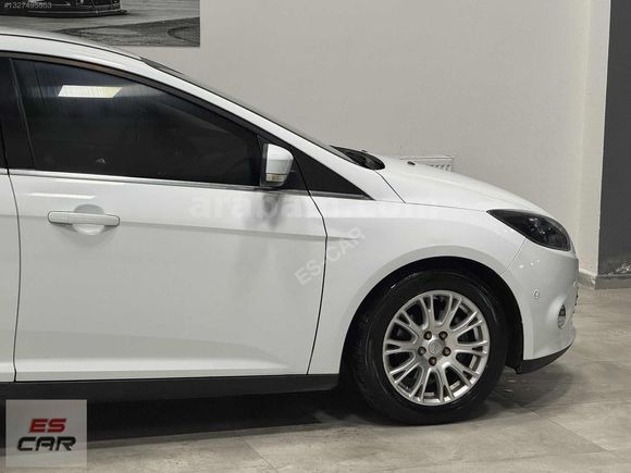 ES-CAR'DAN 2012 FORD FOCUS TITANIUM OTMPARK/STARTSTOP