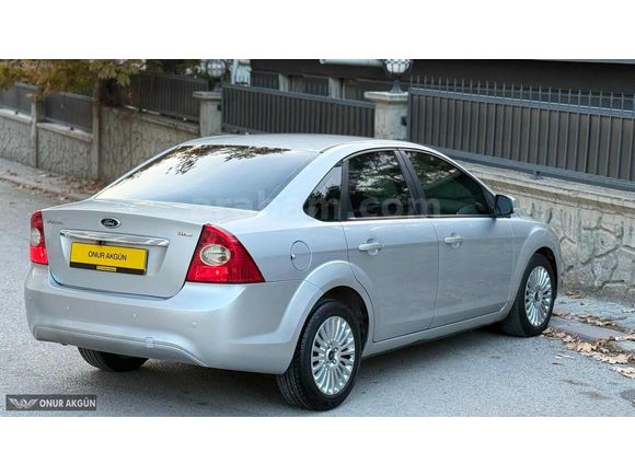128.000 KM FORD FOCUS TITANIUM İLK SAHİBİNDEN EMSALSİZ