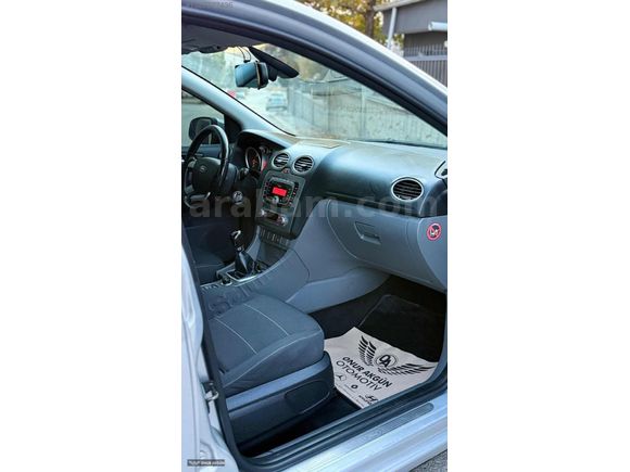 128.000 KM FORD FOCUS TITANIUM İLK SAHİBİNDEN EMSALSİZ