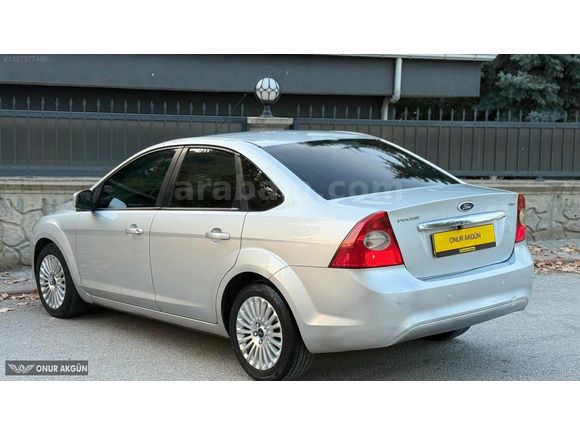 128.000 KM FORD FOCUS TITANIUM İLK SAHİBİNDEN EMSALSİZ