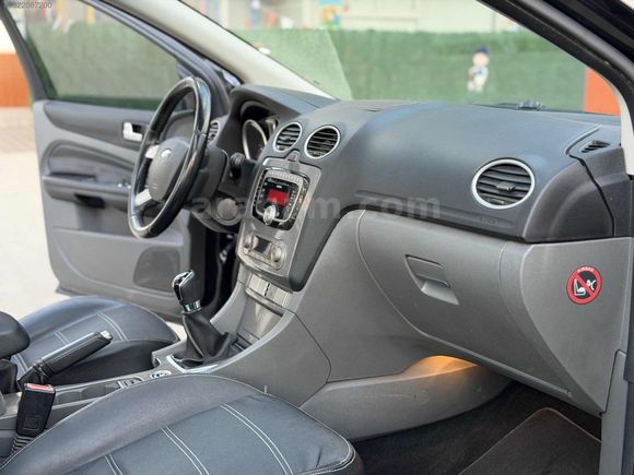 MERT AUTO DAN 2010 MODEL 160 BİN KM DE TİTANYUM X SANRUFLU