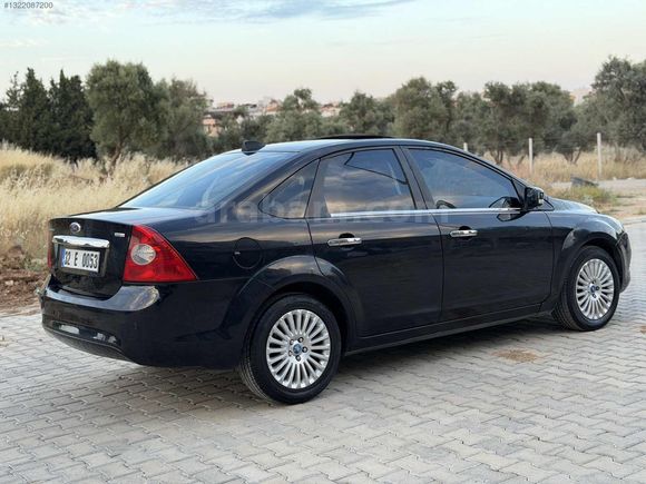 MERT AUTO DAN 2010 MODEL 160 BİN KM DE TİTANYUM X SANRUFLU