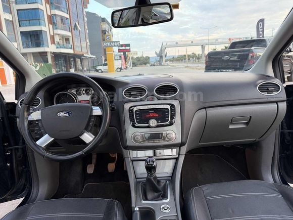 MERT AUTO DAN 2010 MODEL 160 BİN KM DE TİTANYUM X SANRUFLU