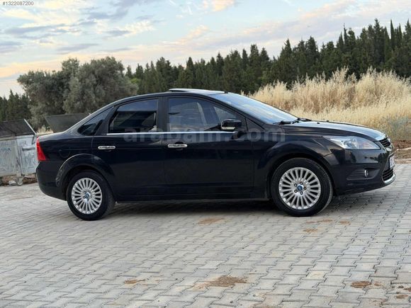 MERT AUTO DAN 2010 MODEL 160 BİN KM DE TİTANYUM X SANRUFLU