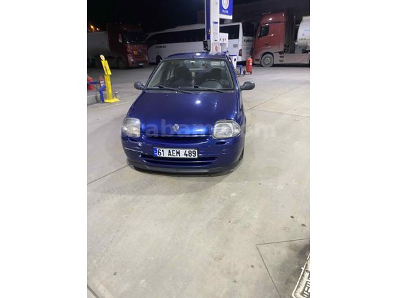 Sahibinden Renault Clio 1.4 RNA 2000 Model 