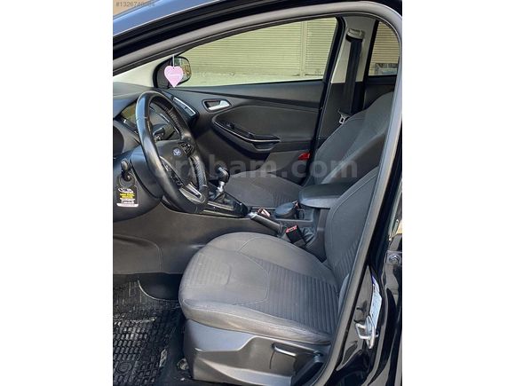 EMİR OTOMOTİVDEN MÜKEMMEL TEMIZLIKTE FOCUS TİTANIUM