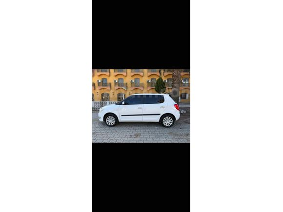 Sahibinden Skoda Fabia 1.2 TSI Ambiente 2011 Model 