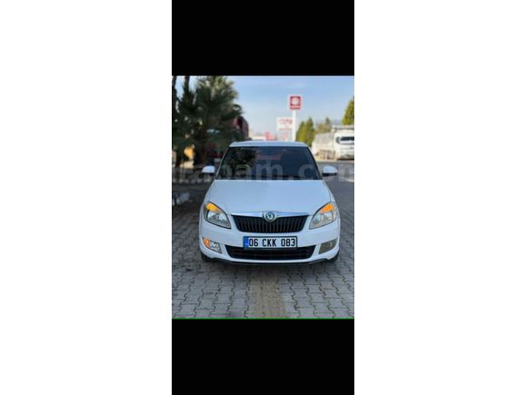 Sahibinden Skoda Fabia 1.2 TSI Ambiente 2011 Model 