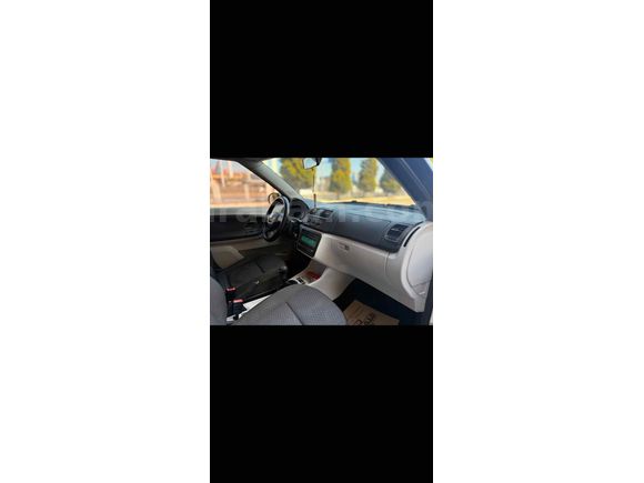 Sahibinden Skoda Fabia 1.2 TSI Ambiente 2011 Model 